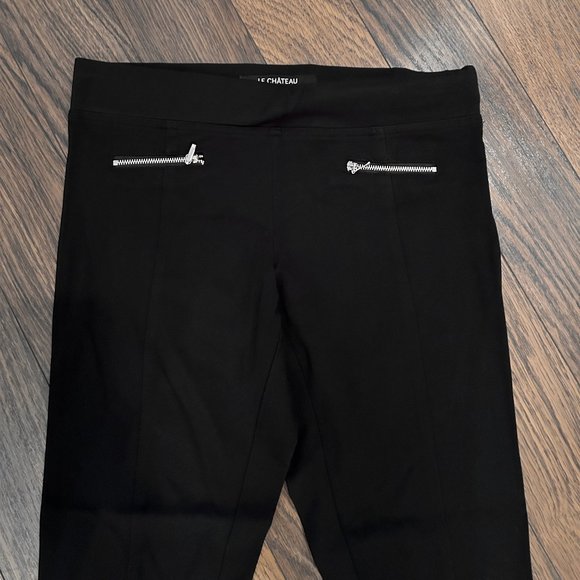 Le Chateau Women's Black Stretch Pants - Picture 3 of 10